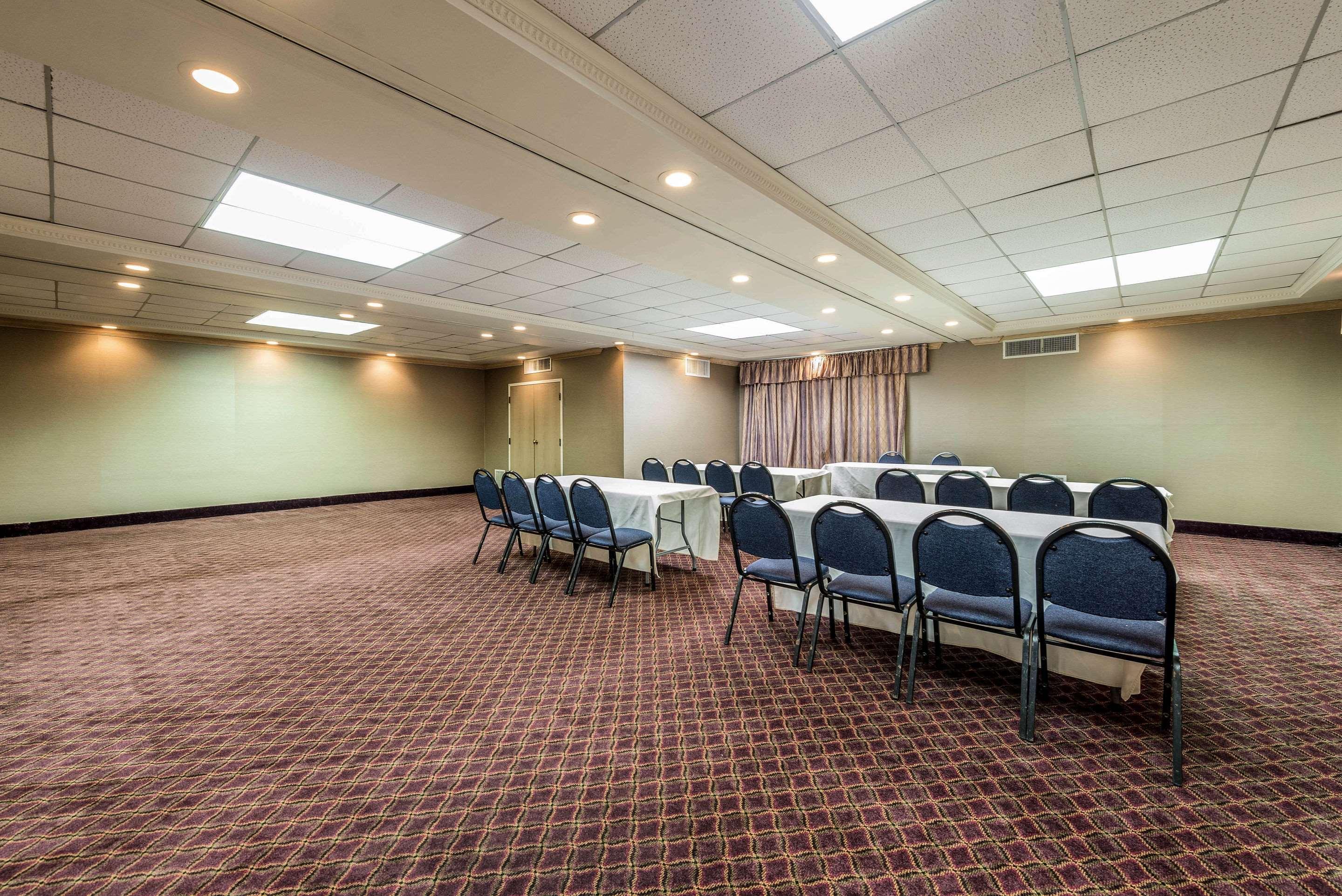 Comfort Suites Марион Экстерьер фото