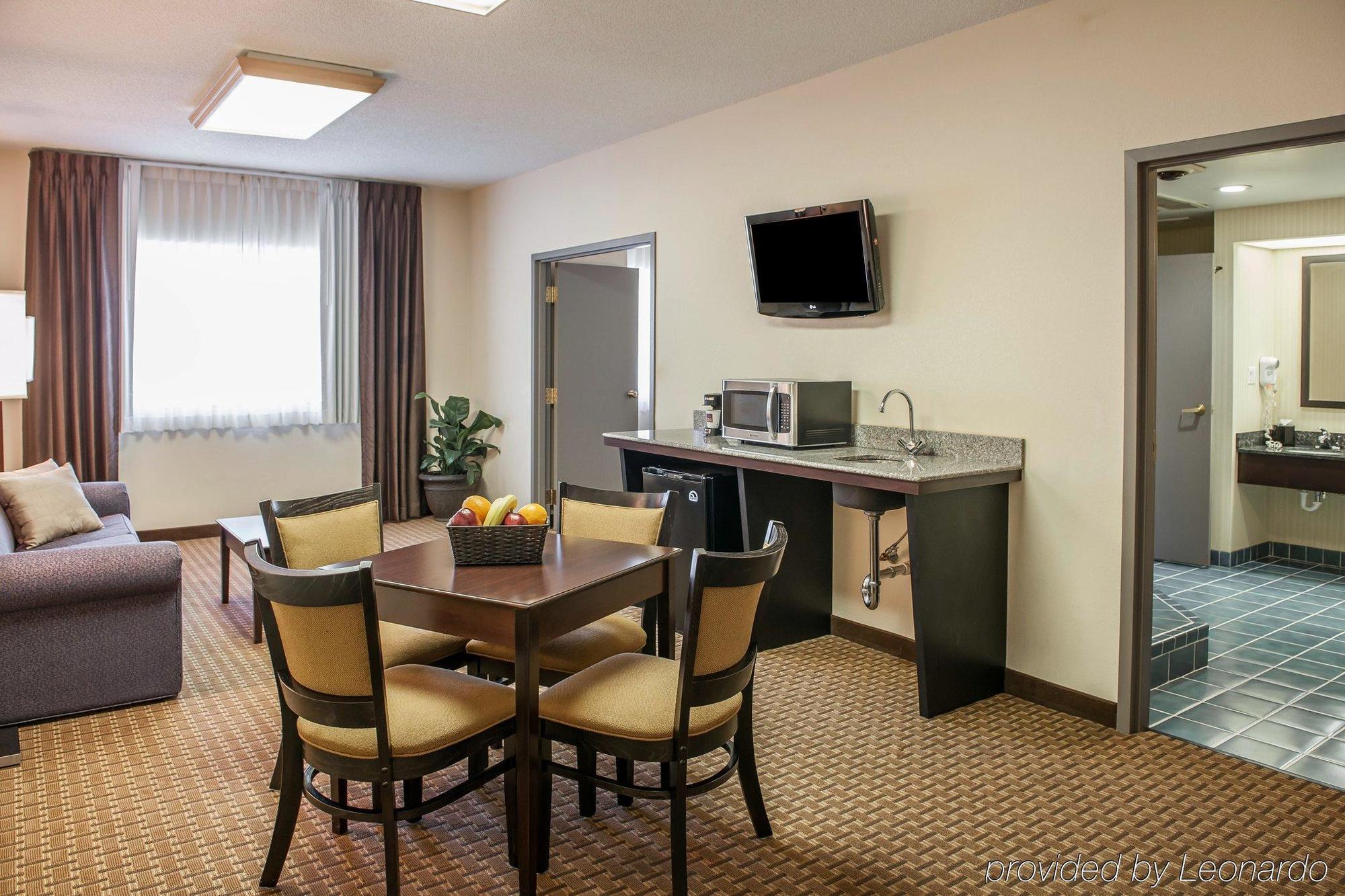 Comfort Suites Марион Экстерьер фото