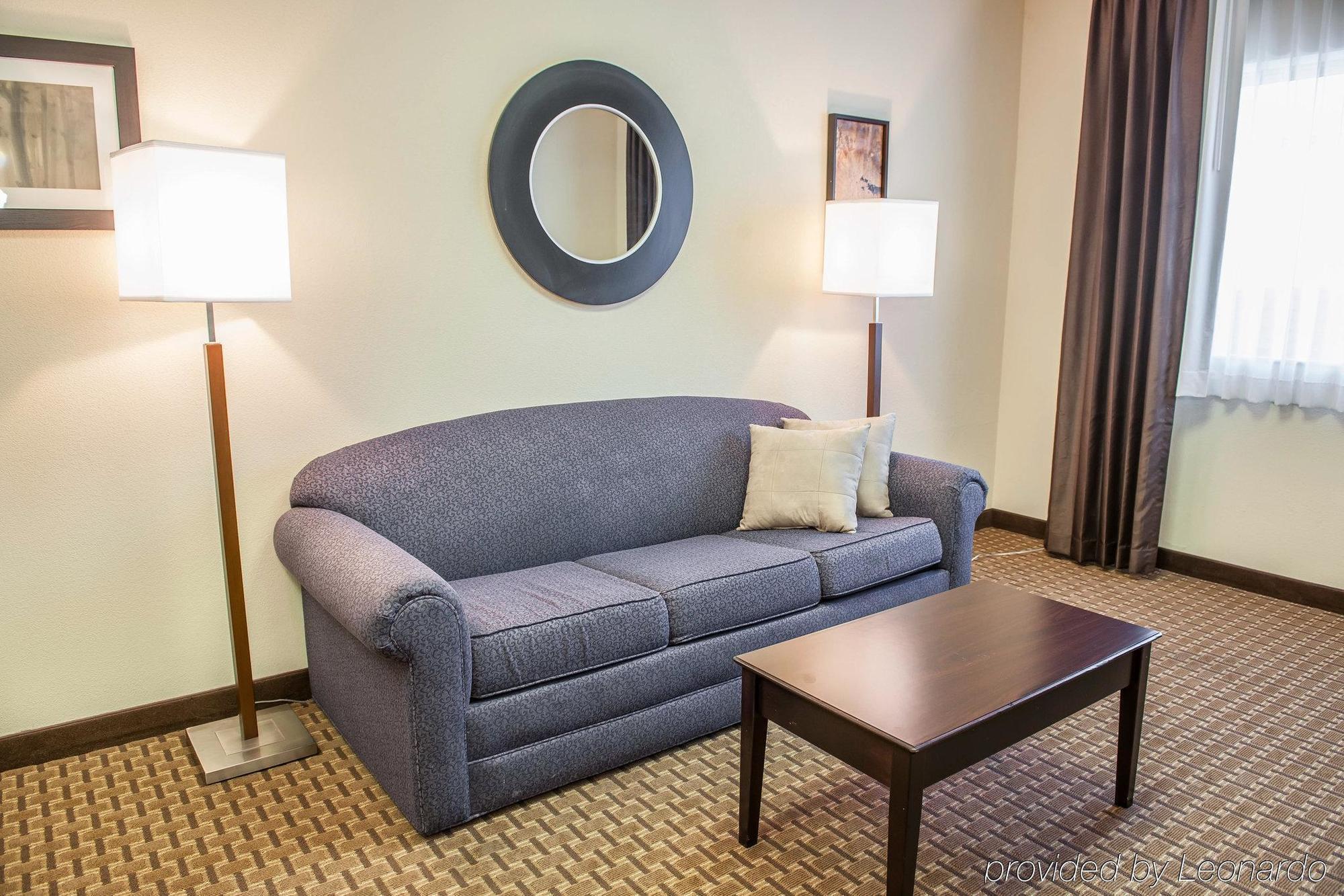 Comfort Suites Марион Экстерьер фото