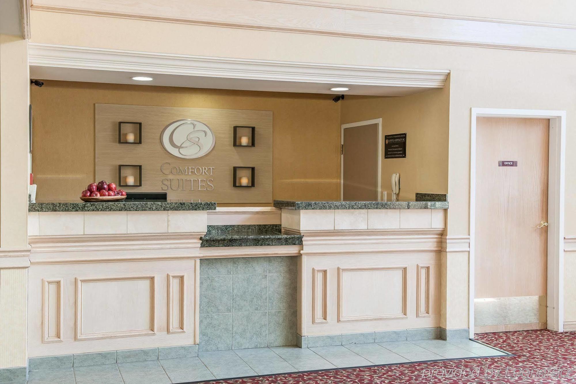 Comfort Suites Марион Экстерьер фото